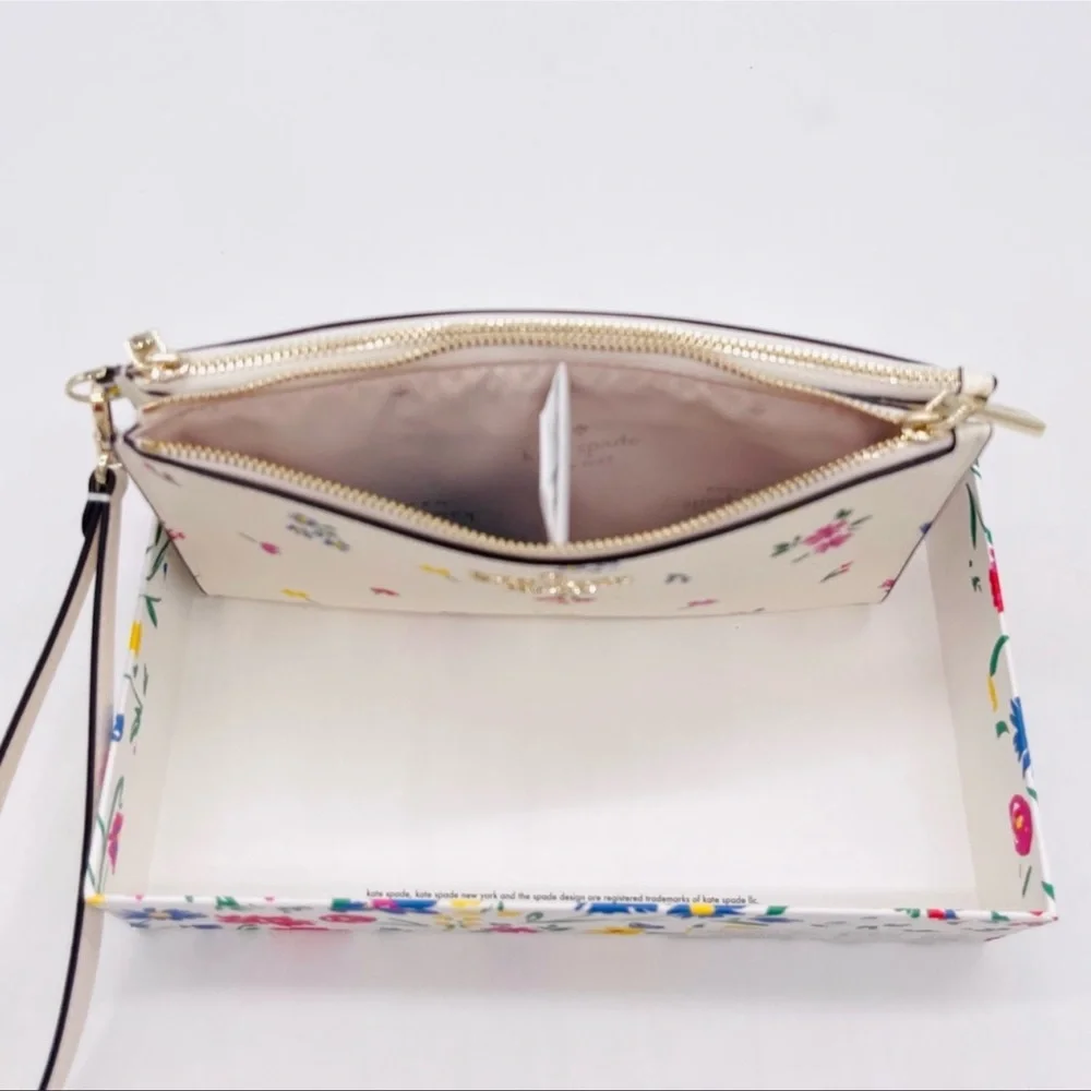 Kate Spade Staci Boxed Zip Wallet Wristlet - Picture 5 of 11